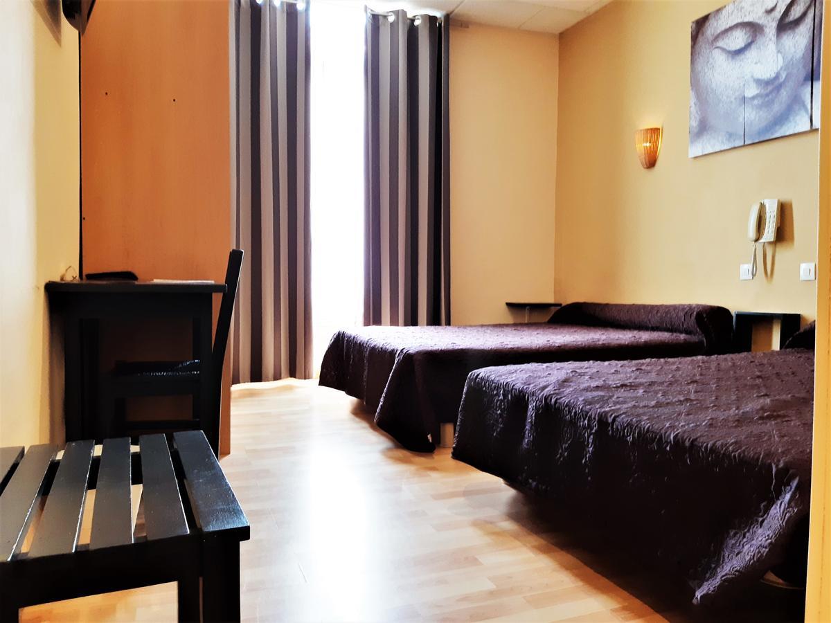 Hotel Du Parc 耶尔 外观 照片